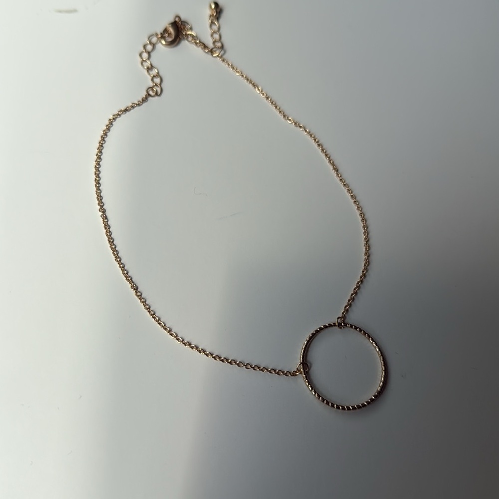 Choker length Gold circle Necklace